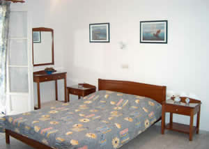 Naxos Hotels (Mikri Vigla) - Coralli Beach Hotel Naxos Apartments & Studios for Rent in Naxos Greece