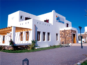 Plaza beach hotel - by the hotel