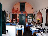 Santorini Restaurant Archipelagos In Fira