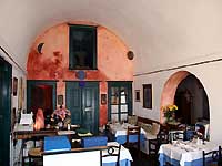 Santorini Restaurant Archipelagos In Fira