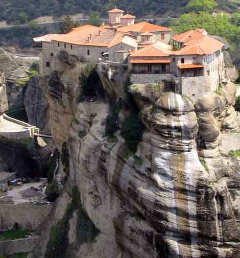 Μετέωρα στην Καλαμπάκα του νομού Τρικάλων.